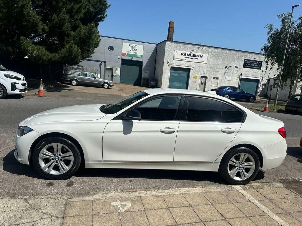 BMW 3 Series Saloon 1.5 318I Sport Euro 6 Ss 201717 White #6