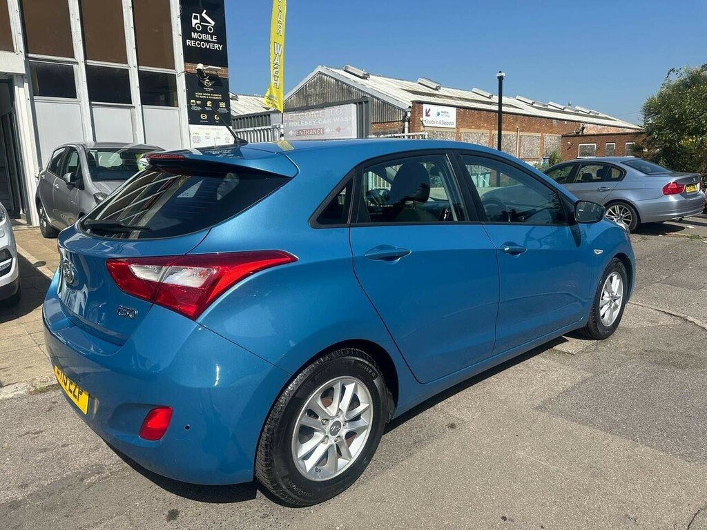 Hyundai I30 Hatchback 1.6 Active Euro 5 201313 Blue #4