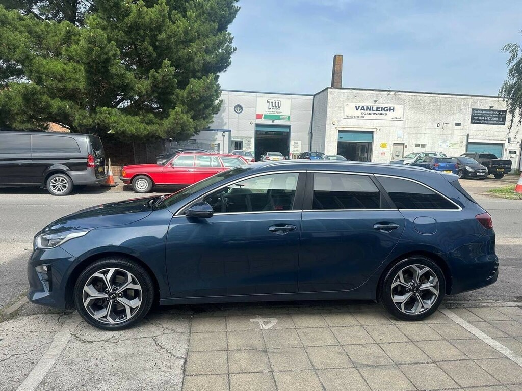 Kia Ceed Estate 1.5 T-gdi 3 Sportswagon Dct Euro 6 Ss AA06COM Blue #5