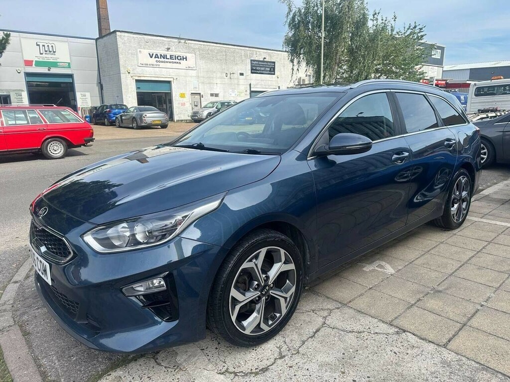 Kia Ceed Estate 1.5 T-gdi 3 Sportswagon Dct Euro 6 Ss AA06COM Blue #4