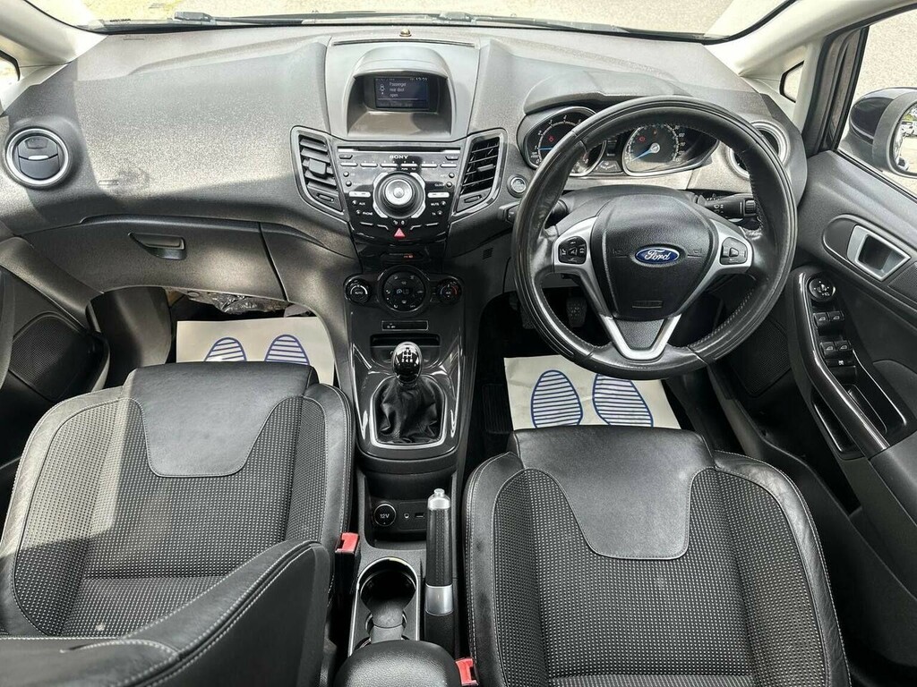 Ford Fiesta Hatchback 1.0T Ecoboost Titanium X Euro 5 Ss GK13RXY Black #2