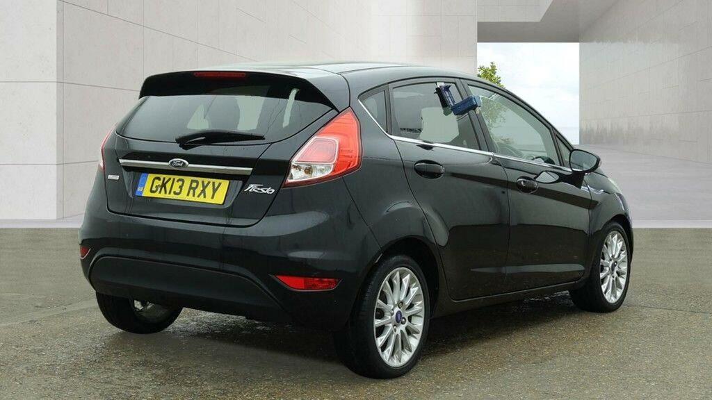 Ford Fiesta 1.5L Style Silver #10