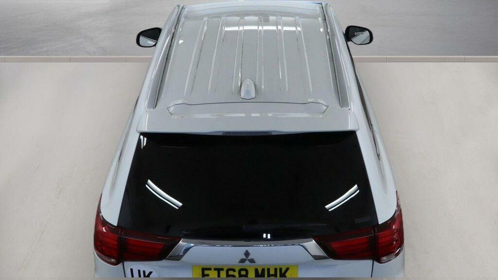 Mitsubishi Outlander 2.0 Phev 4H Black #10
