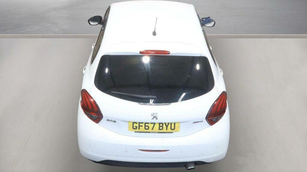 Peugeot 208 Puretech Active Black #8