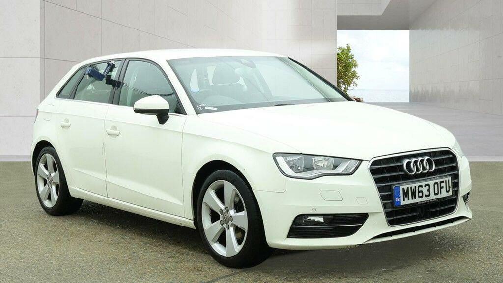 Audi A3 Hatchback 1.4 Tfsi Cod Sport Sportback S Tronic Eu MW63OFU White
