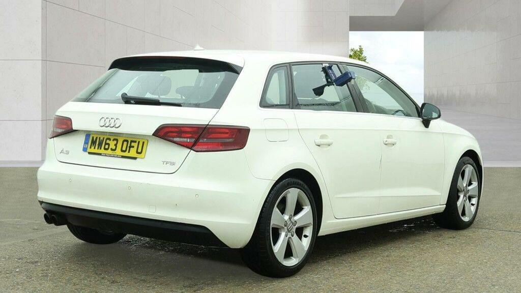 Audi A3 Hatchback 1.4 Tfsi Cod Sport Sportback S Tronic Eu MW63OFU White #4