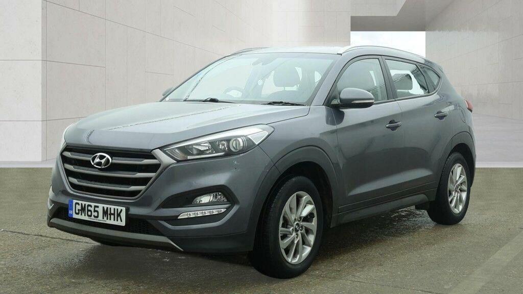 Hyundai Tucson 1.7 Crdi Blue Drive Se Nav Euro 6 Ss Grey #4