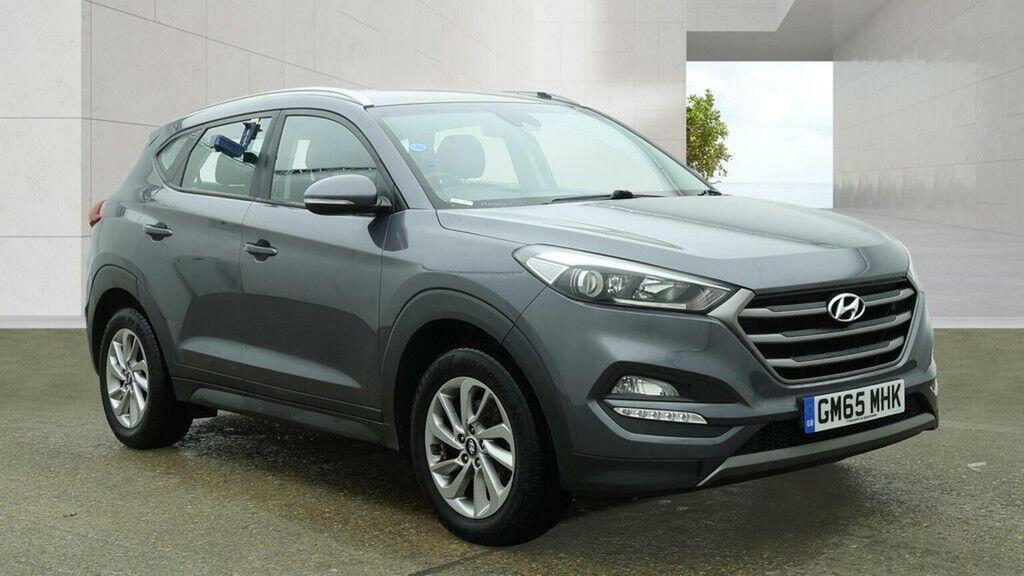 Hyundai Tucson 1.7 Crdi Blue Drive Se Nav Euro 6 Ss Grey #3