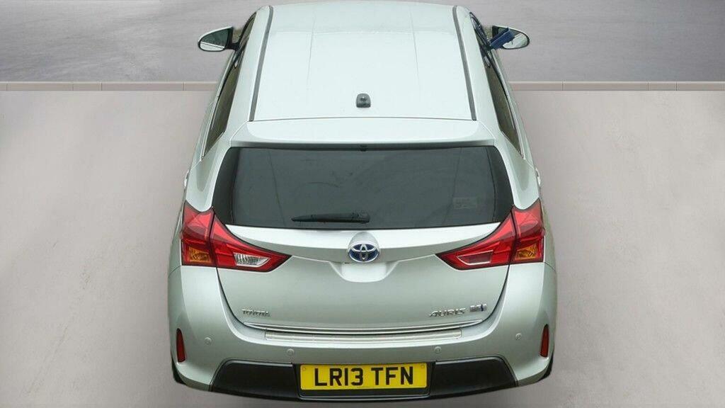 Toyota Auris 1.8 Vvt-h Excel Cvt Euro 5 Ss Silver #2