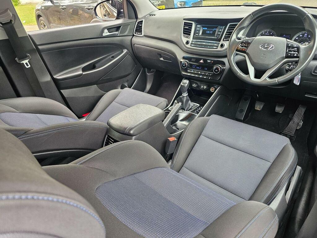 Hyundai Tucson 1.6 Gdi Blue Drive Se Euro 6 Ss 201867 NA67TLF Black #5