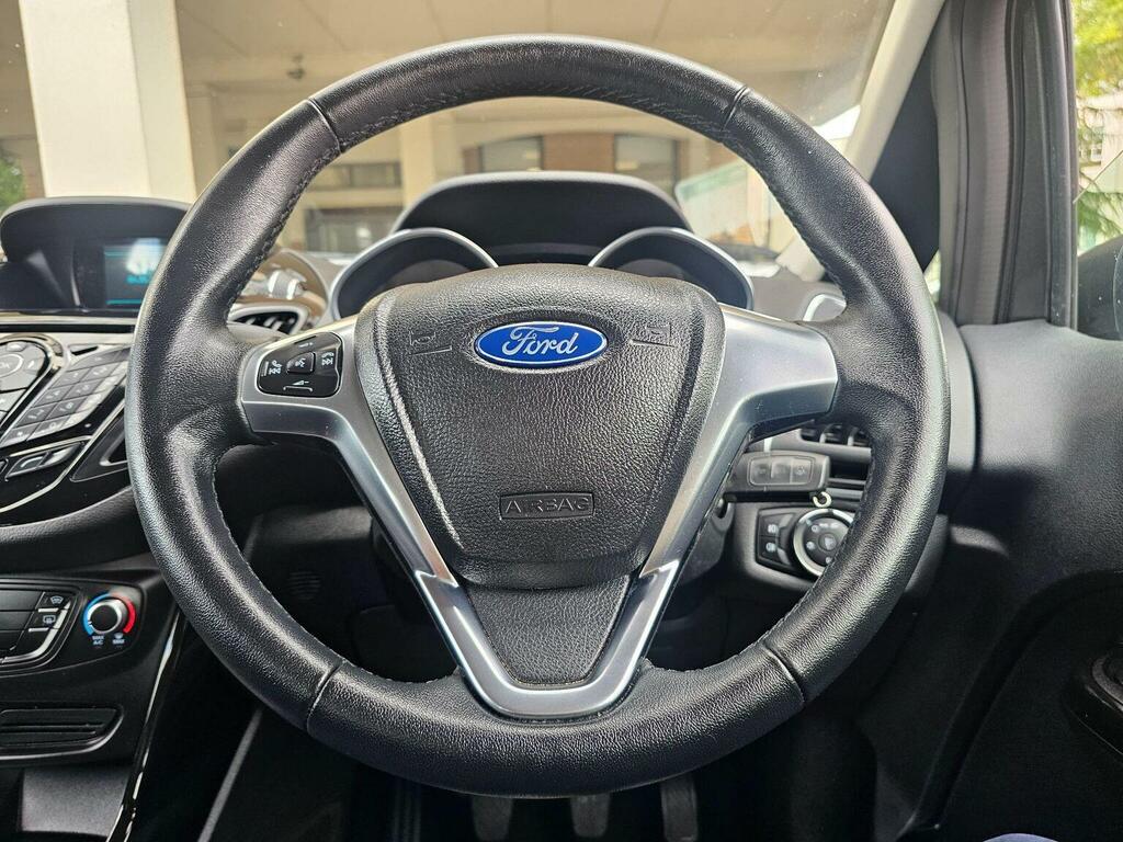 Ford B-Max 1.6 Zetec Powershift Red #19