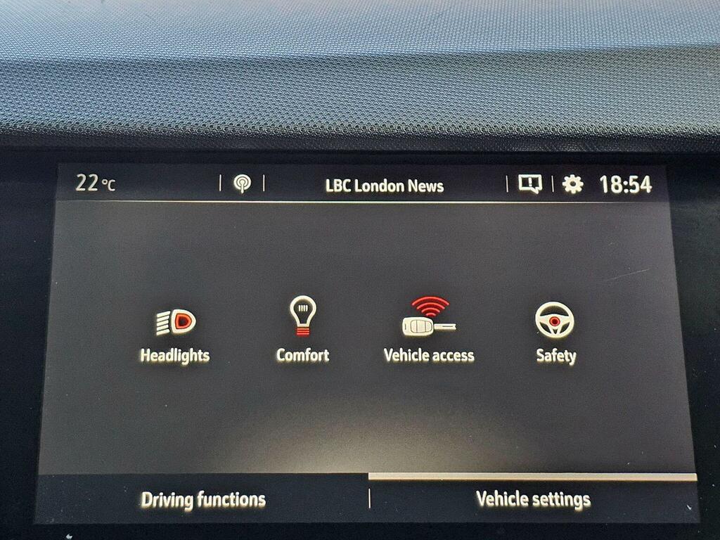 Vauxhall Crossland X Hatchback White #36