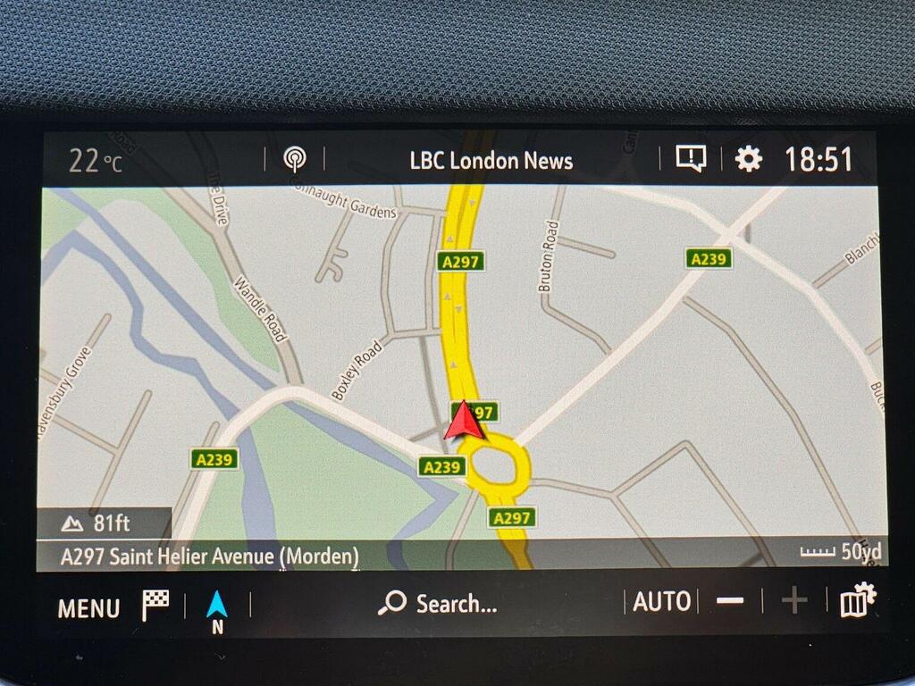 Vauxhall Crossland X Hatchback White #29