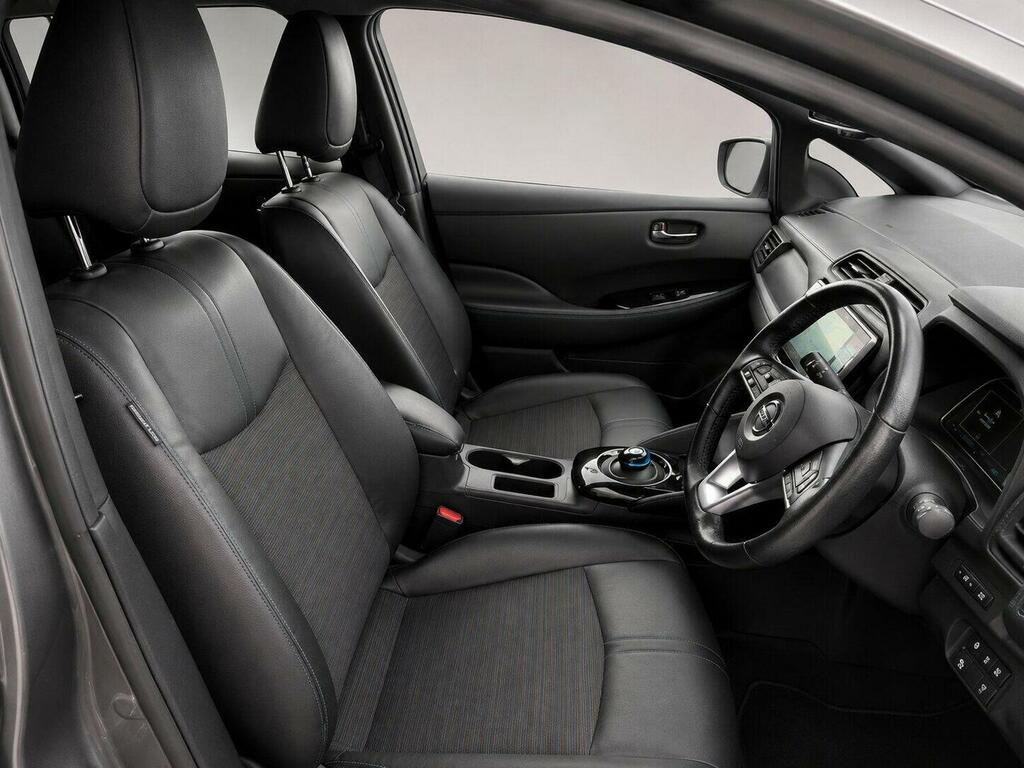 Nissan Leaf 40Kwh N-connecta 202020 Grey #3