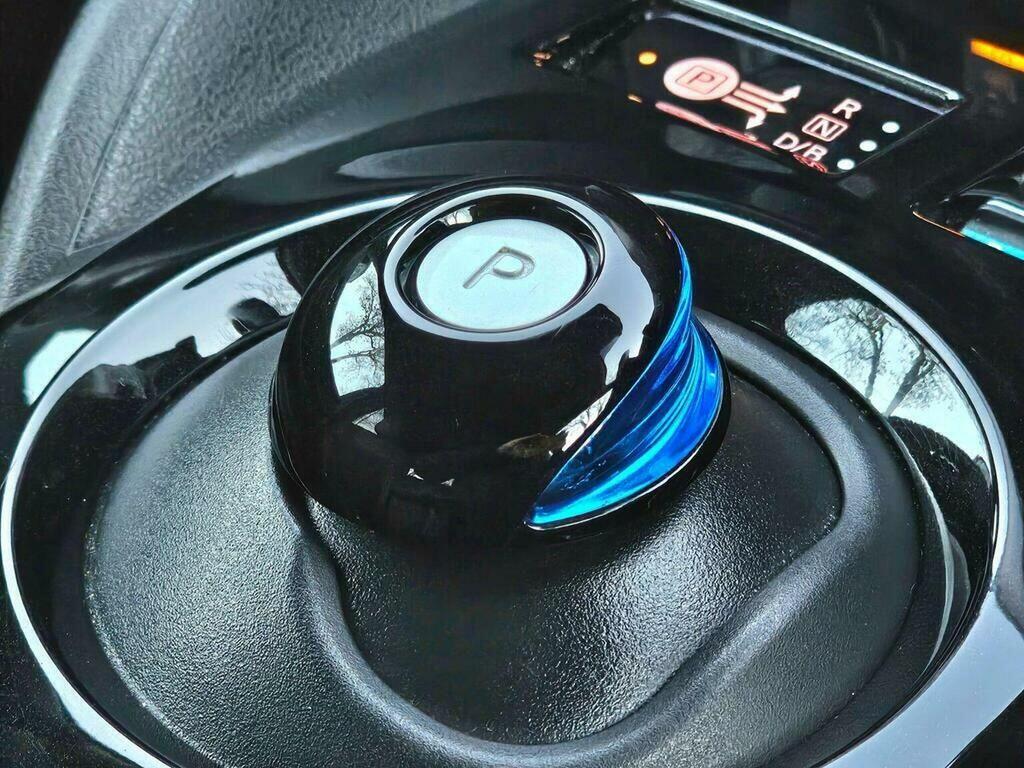Nissan Leaf 110Kw N-connecta 40Kwh Brown #47