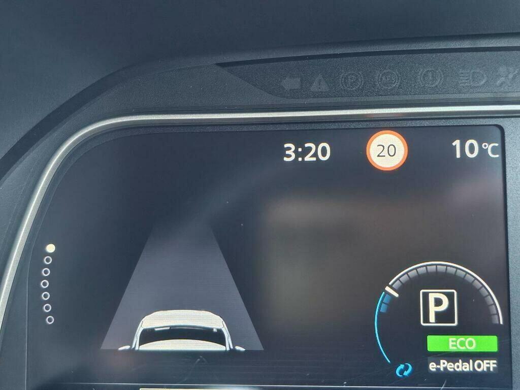 Nissan Leaf 110Kw N-connecta 40Kwh Brown #10