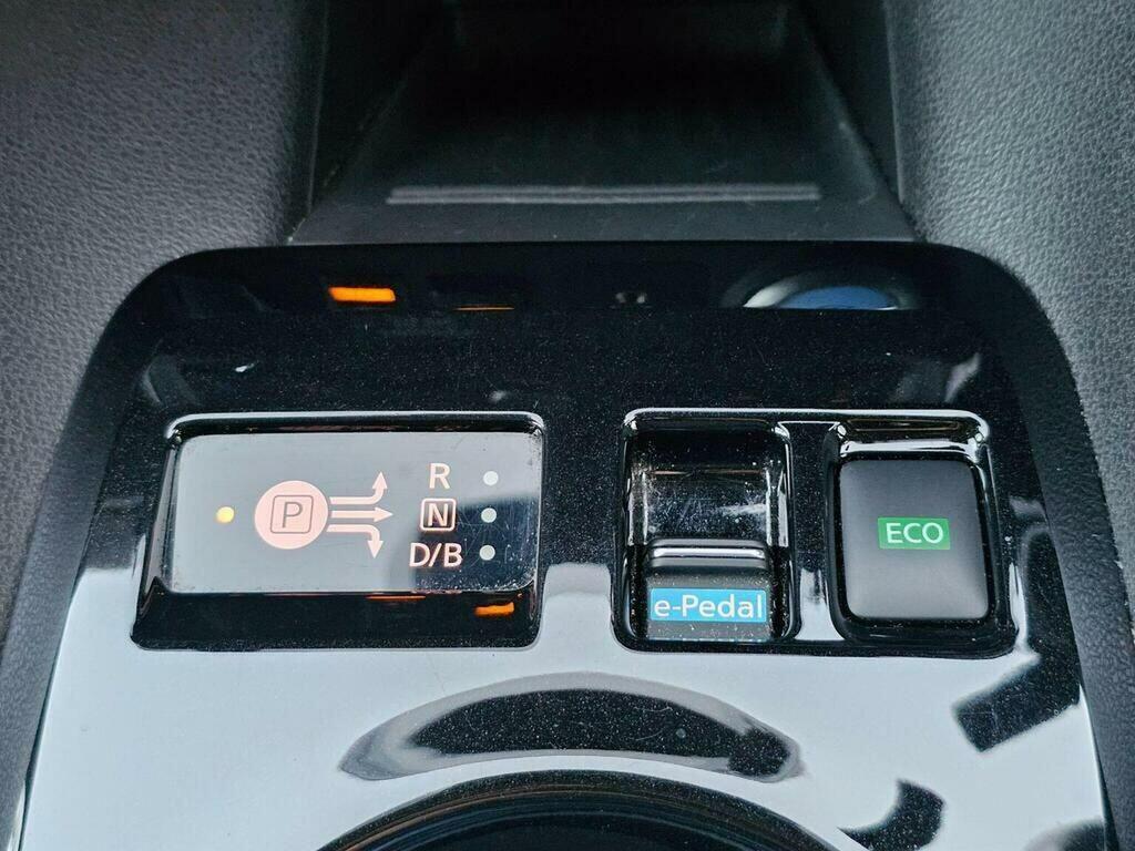 Nissan Leaf 110Kw N-connecta 40Kwh Brown #46