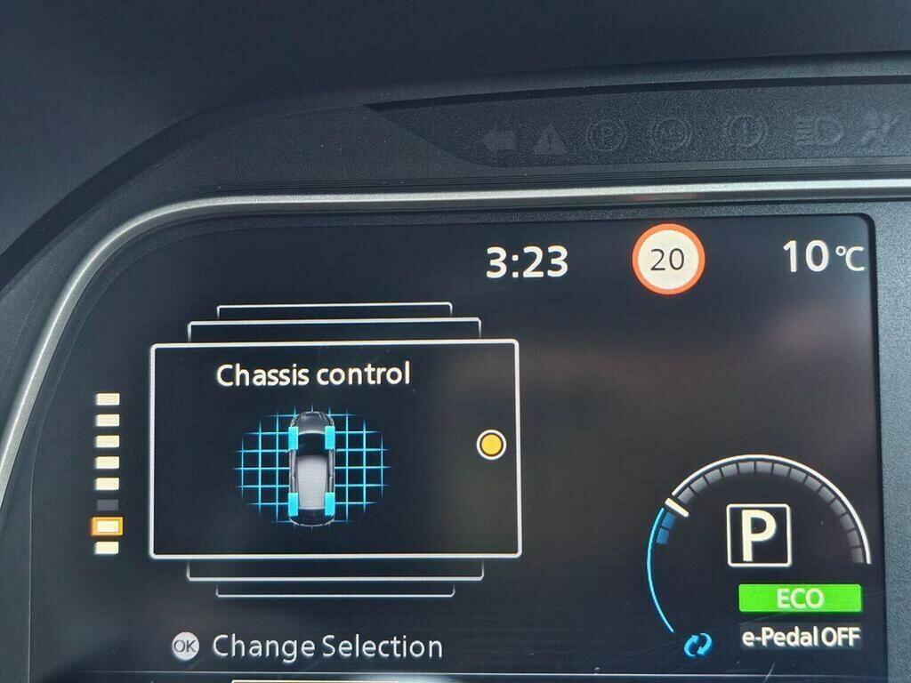 Nissan Leaf 110Kw N-connecta 40Kwh Brown #23