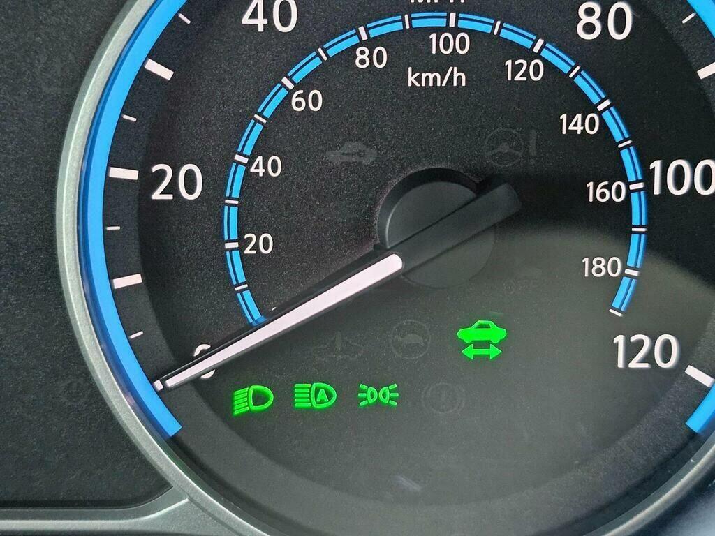 Nissan Leaf 110Kw N-connecta 40Kwh Brown #29