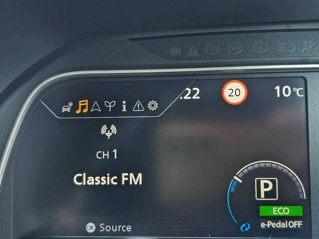 Nissan Leaf 110Kw N-connecta 40Kwh Brown #15