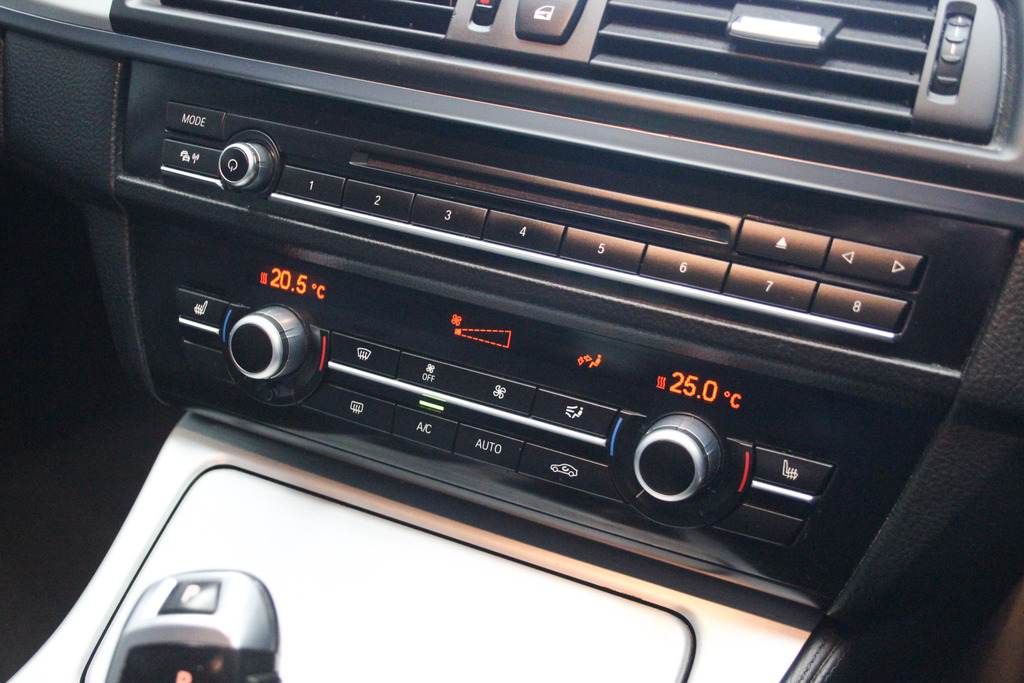 BMW 5 Series  Grey #15