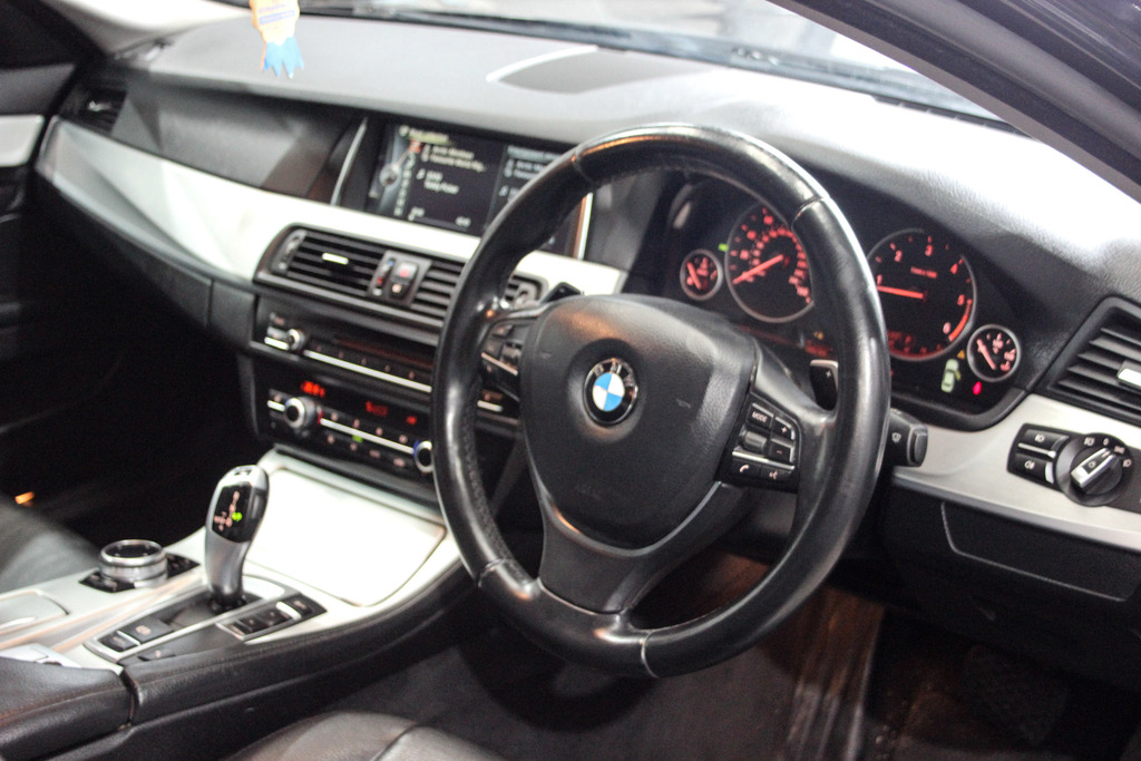 BMW 5 Series  Grey #14