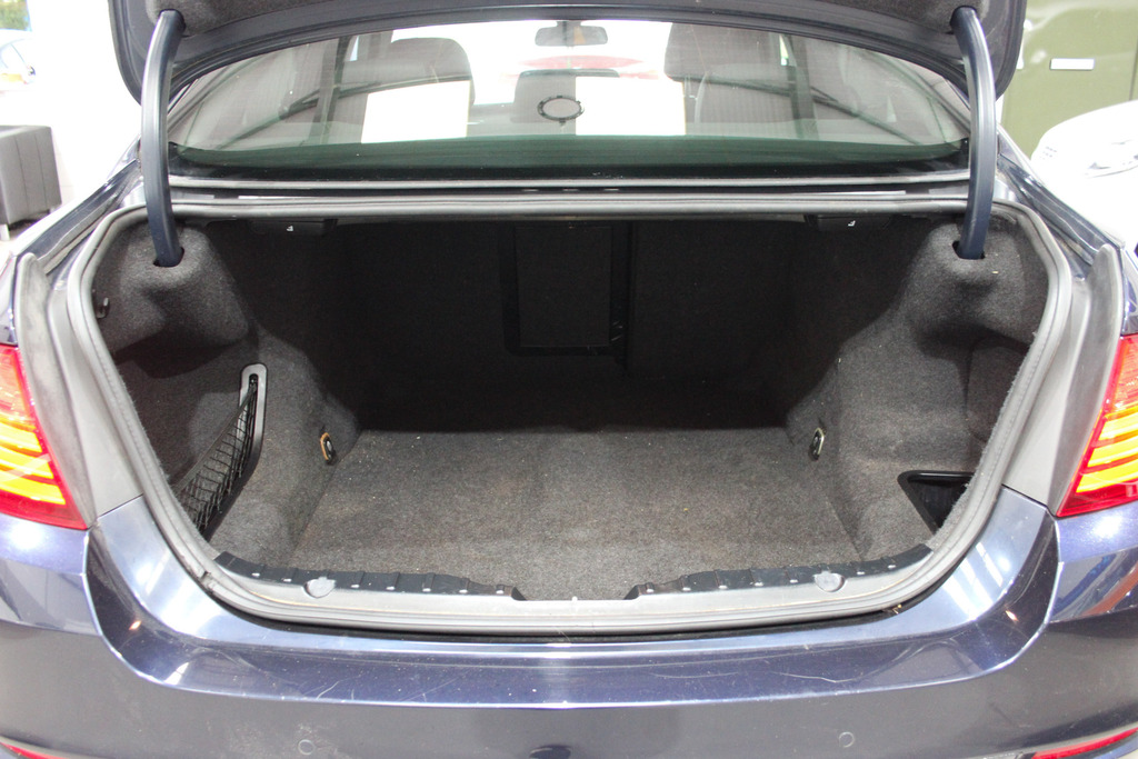 BMW 5 Series  Grey #13