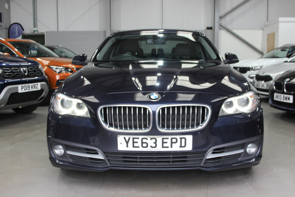 BMW 5 Series Se Auto Blue #2