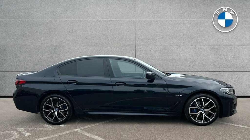 BMW 5 Series 530E M Sport Saloon EK23OSJ #3