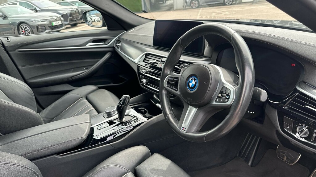 BMW 5 Series 530E M Sport Saloon EK23OSJ #6