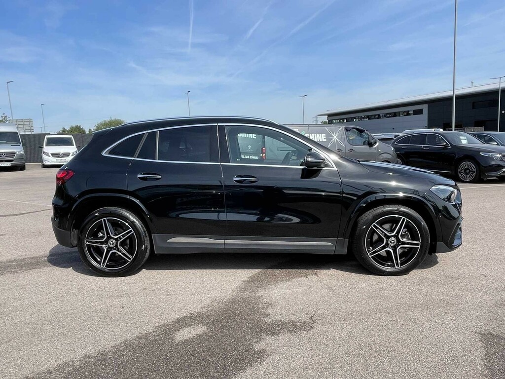 Mercedes-Benz GLA Class 2.0 Gla200d Amg Line Executive Suv 8G #2