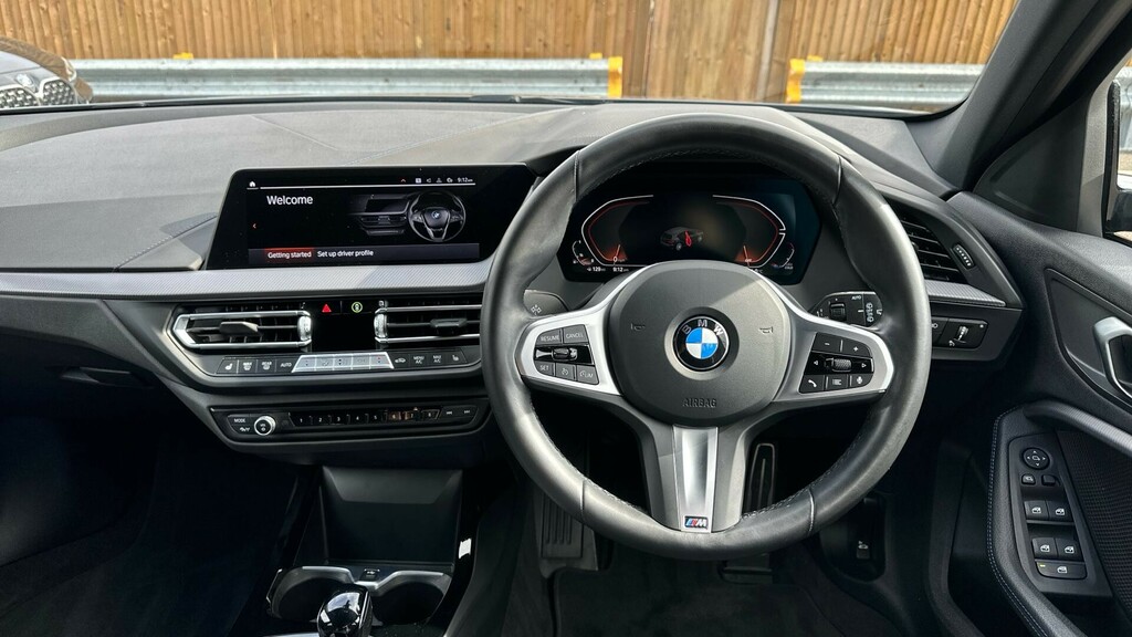 BMW 1 Series 118I M Sport MT73UUF  #6
