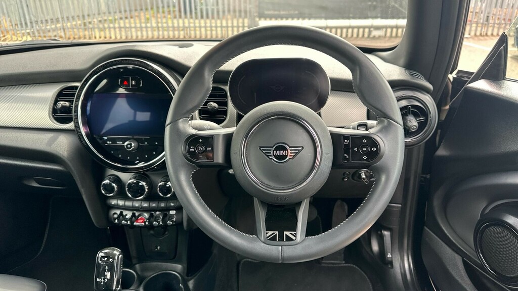 Mini Hatch 3-Door Hatch Cooper Exclusive LP23XRT #5