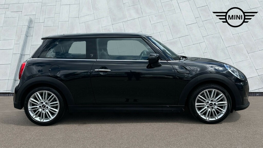 Mini Hatch 3-Door Hatch Cooper Exclusive LP23XRT #3