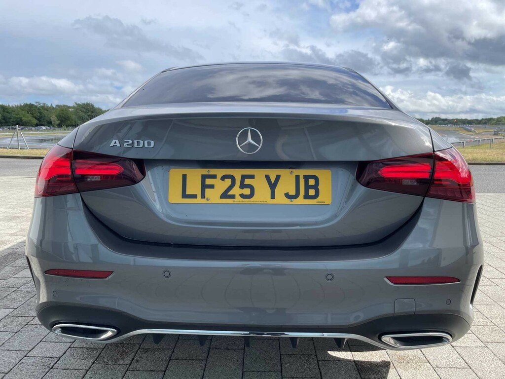 Mercedes-Benz A Class 1.3 A200h Mhev Amg Line Premium Saloon Petro LF25YJB #5