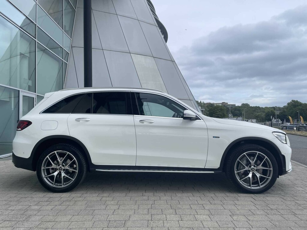Mercedes-Benz GLC Class 2.0 Glc300e 13.5Kwh Amg Line Premium Plus Suv LD21DGR #2