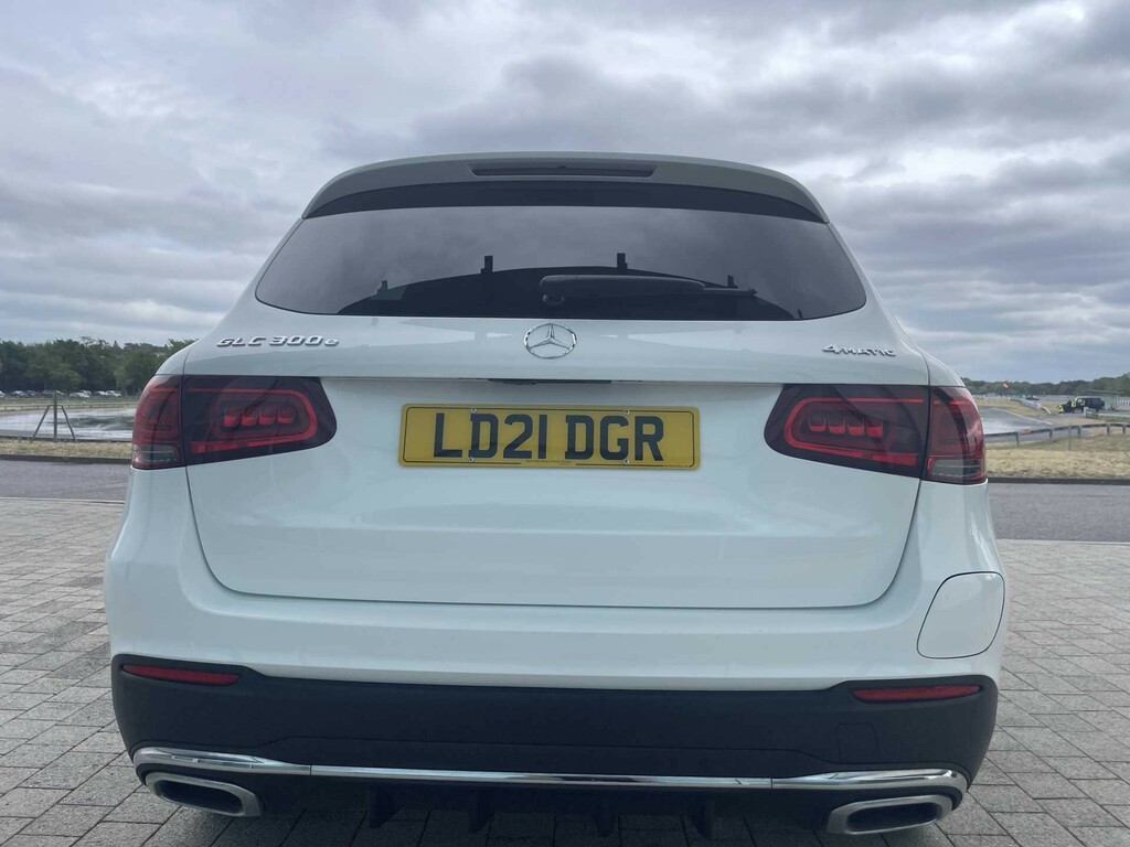Mercedes-Benz GLC Class 2.0 Glc300e 13.5Kwh Amg Line Premium Plus Suv LD21DGR #5