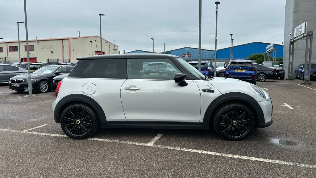 Mini Hatch Cooper Se 32.6Kwh Level 2 Hatchback A WK72HFG #3