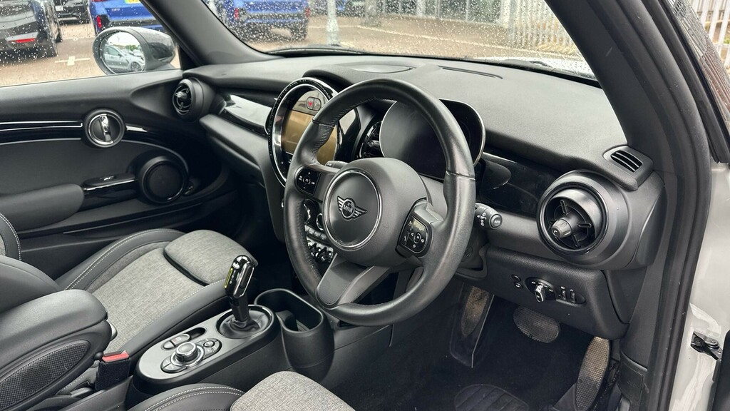 Mini Hatch Cooper Se 32.6Kwh Level 2 Hatchback A WK72HFG #6