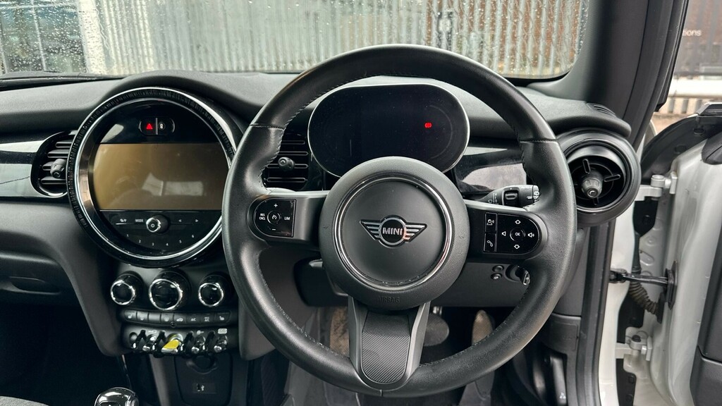 Mini Hatch Cooper Se 32.6Kwh Level 2 Hatchback A WK72HFG #5