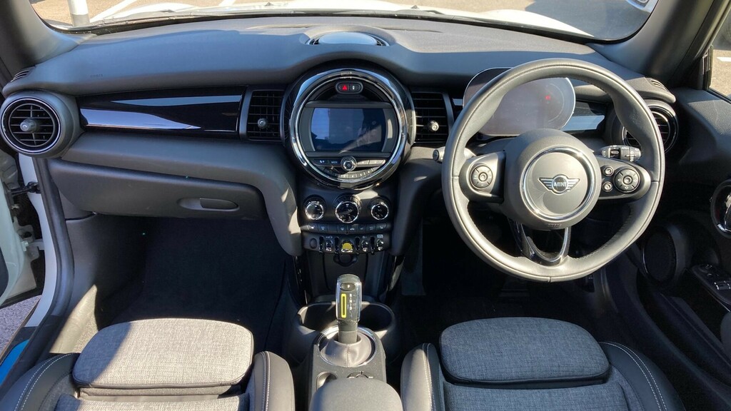 Mini Electric Cooper Se 32.6Kwh Level 2 Hatchback A Silver #4