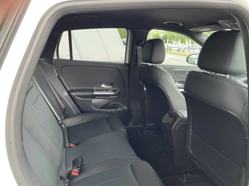 Mercedes-Benz EQA Eqa 250 Amg Line Premium Black #34