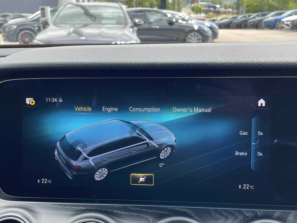 Mercedes-Benz E Class E220d 200 Amg Line 9G-tronic Silver #33