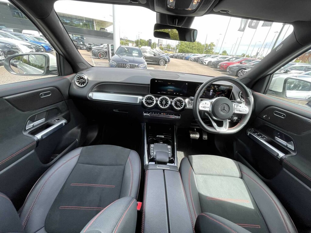 Mercedes-Benz GLB Class 1.3 Glb200 Amg Line Executive Suv 7G- KW72HFX #6
