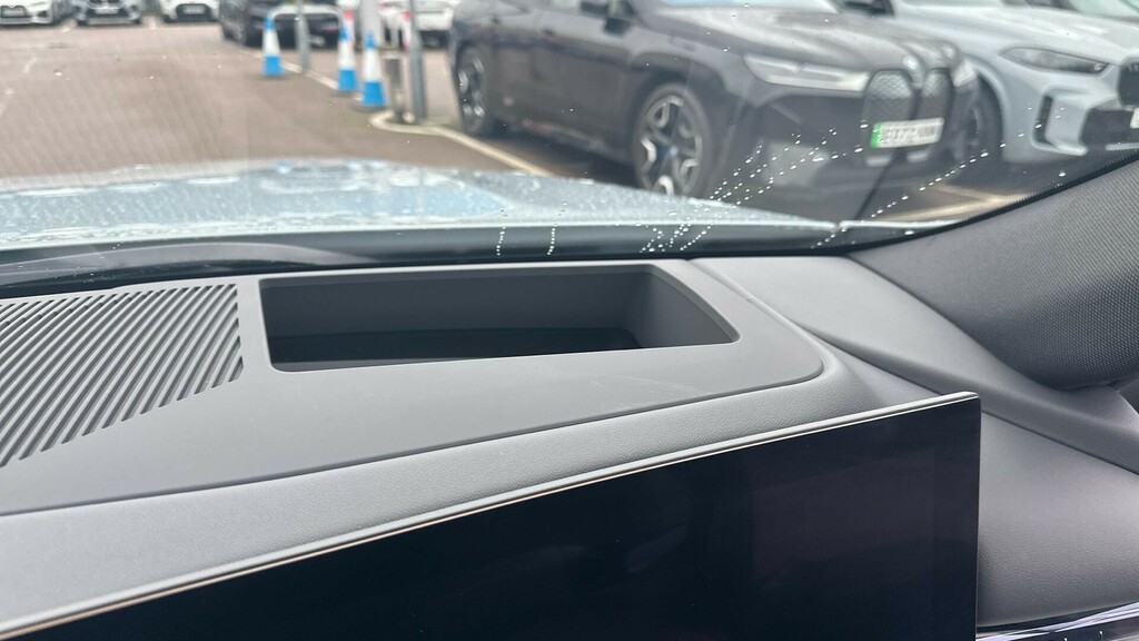 BMW 5 Series 520I M Sport Black #26