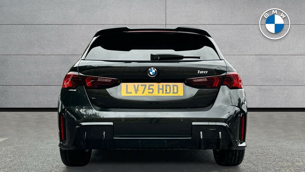 BMW 1 Series Hatchback White #15