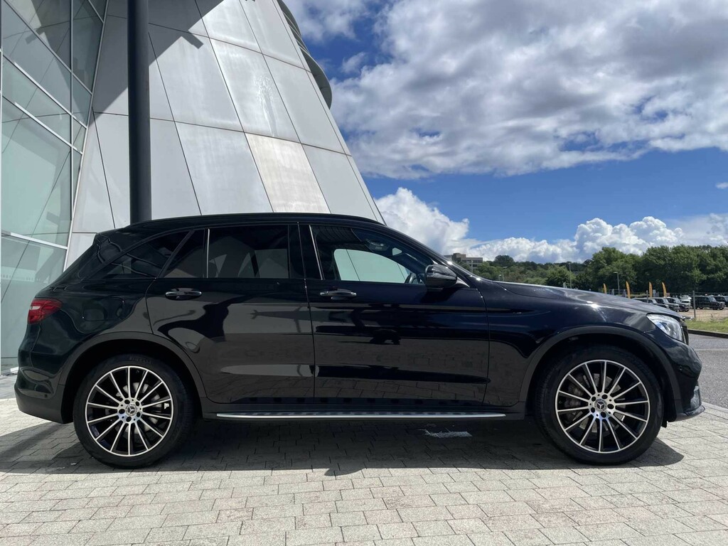 Mercedes-Benz GLC Class 2.0 Glc250 Amg Night Edition Premium Plus Suv #4