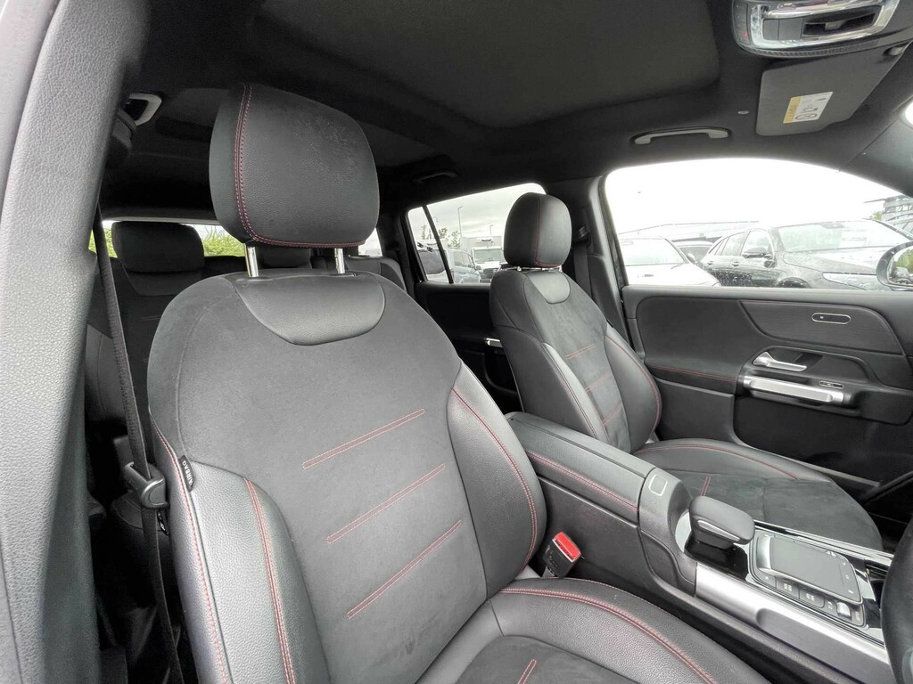 Mercedes-Benz EQB Amg Line White #23