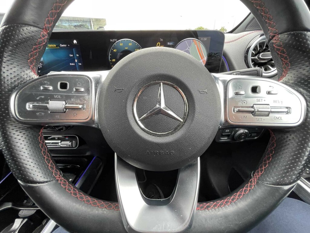 Mercedes-Benz EQB Amg Line White #39