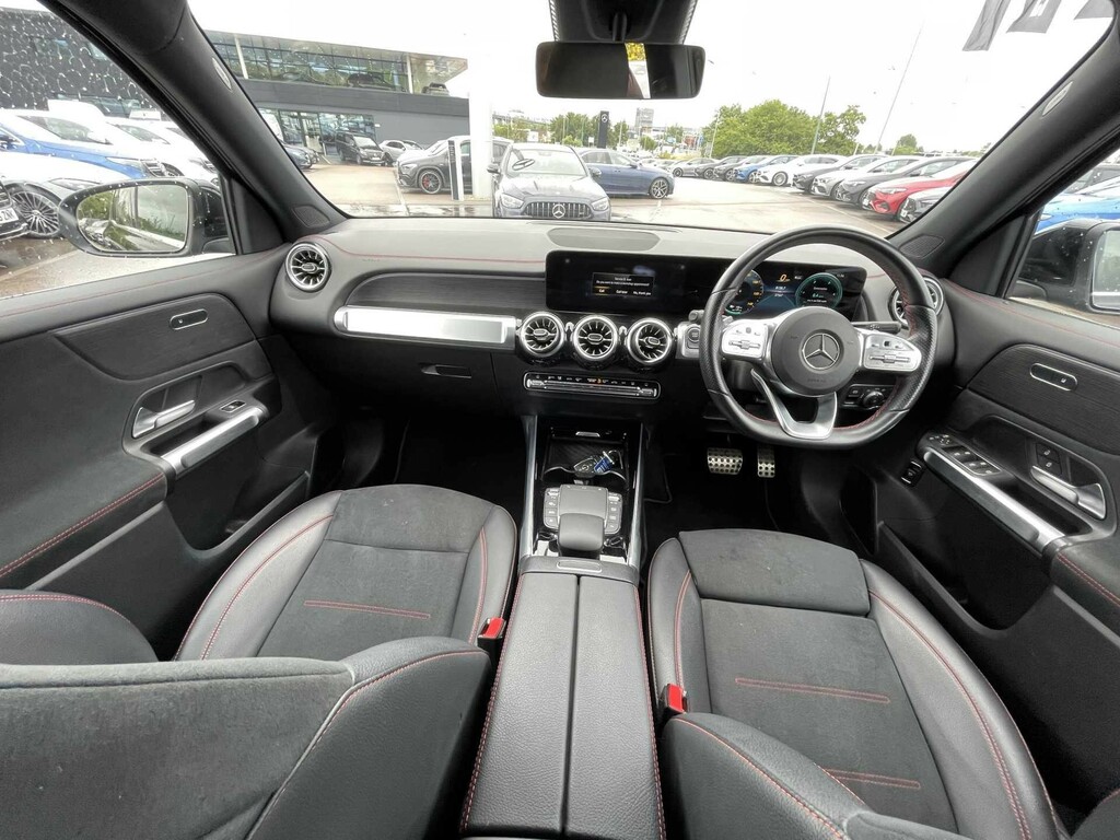 Mercedes-Benz EQB Amg Line White #6